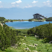 Езеро Безбог и хижа Безбог, Пирин