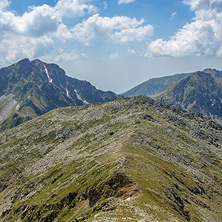 Climbing Kamenitsa Peak, View to Yalovarnika peak and Zabat (The Tooth) Peak, Pirin Mountain - Photos from Bulgaria, Resorts, Тourist Дestinations