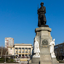 Град Хасково, Читалище Заря, Паметник на загиналите в Балканск