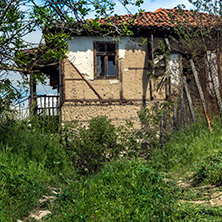 Zlatolist Village, Old House, Blagoevgrad Region - Photos from Bulgaria, Resorts, Тourist Дestinations