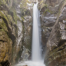 Камешнишки водопад, Планина Беласица, Област Благоевград